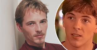 As per the smh, the legendary actor brummer passed away at the age of 45. Kv1yg R Yobpmm