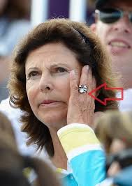 Queen silvia of sweden engagement ring online