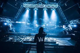 Play alan walker new songs and download alan walker hit mp3 from songs list and music album online on gaana.com. Alan Walker Auctions Signed Merchandise For Unicef Djmag Com