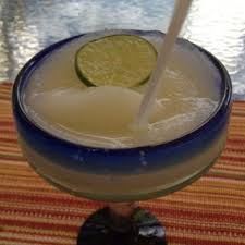 Some of my favorite recipes that are quick and easy to whip up using the magic bullet blender from delicious smoothies, nutritious meals for baby this kitchen gadget makes it super easy to whip up things like smoothies, shakes and baby food in minutes. Magic Bullet Margarita Magic Bullet Recipes Weight Watcher Smoothies Magic Recipe