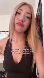 Sara Becerra (@saritabcrr)