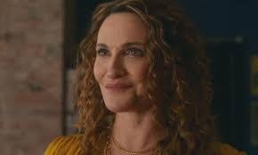 Lorraine Griggs's Instagram, Twitter & Facebook