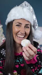 Day 18 Pecan Sandies, 🎄 Comment "Advent" to get the recipe sent directly  to your inbox., ➡️ https://thestayathomechef.com/christmas-advent/