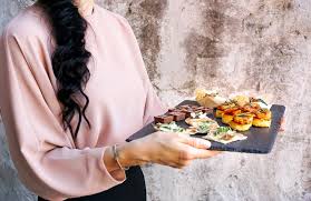Vous êtes en plein régime mais ne souhaitez pas réduire votre vie objet : Inviter Son Patron A Diner Bonne Ou Mauvaise Idee