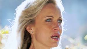 Robin Slater's Instagram, Twitter & Facebook