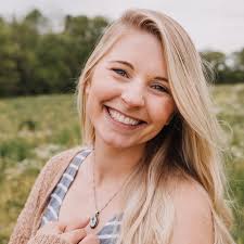 Wilmes Family ~ Fall 2023 Look at that sweet baby girl! I just love her  round face and big big eyes! You guys are such a beautiful family! :::::  www.abigailgorski.com