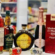 Best Liquor Stores Open Late Near Me August 2021 Find Nearby Liquor Stores Open Late Reviews Yelp