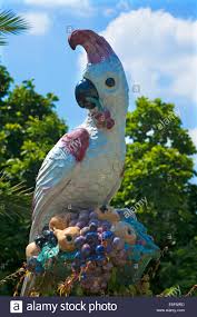 Papagei Figur Durch Die Porzellanmanufaktur Nymphenburg Botanischer Garten Munchen Upper Bavaria Bavaria Germany Stockfotografie Alamy
