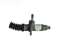 China Yutong Bus Parts ZK6737 Clutch Master Cylinder 1604 ...