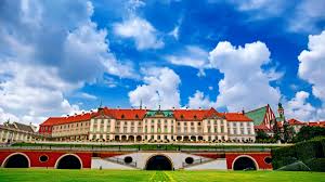 Upodobała go sobie władza polska, rosyjska i niemiecka. Warsaw Royal Castle Zamek Krolewski Warschau Foto Wegbeschreibung Lage Planet Of Hotels