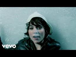 Ending a relationship to travel