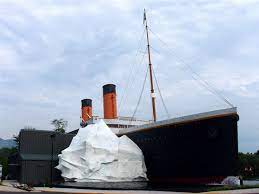 Hypothermia results in death within 30 to 90 minutes. Titanic Replica Kalopsia