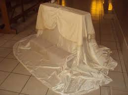 Alquiler de reclinatorios para bodas. Manteles De Encanto Manteleria Fina Para Reclinatorios De Iglesia Home Facebook
