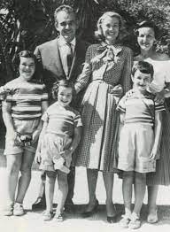 Rainier iii (rainier louis henri maxence bertrand grimaldi; Pin By Melissa C On Grace Kelly Princess Grace Kelly Grace Kelly Princess Grace
