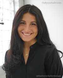 Lindsey Coy's Instagram, Twitter & Facebook