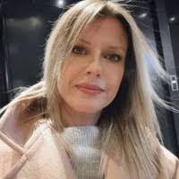 Samantha Moretti's Instagram, Twitter & Facebook