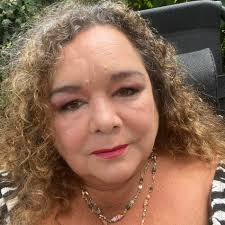 It's amazing what a song can do…. Whenever I drive, My mind sometimes  wanders to the past. Thinking of cherished memories, reinforcing positive  self-regard and promoting a sense of hope for the