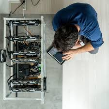 I need advice, on a cheapest mining rig with just 2 vga, with no case. A Guide To Building Your Own Crypto Mining Rig Mining Bitcoin News