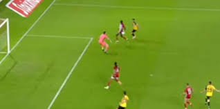 Έγκυρη και έγκαιρη ενημέρωση για την αελ. Klatenmpergk Swstes Oi Apofaseis Sto Ael Paok Den Einai Penalti Toy Mpa Video