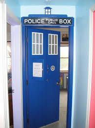 Pin By Jenny On Floodgates 2 0 Tardis Door Tardis Doors