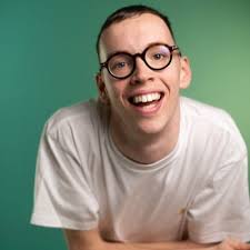 Dr Daisy Curtis (@der_curtis)