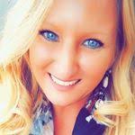 Jamie Uecker's Instagram, Twitter & Facebook