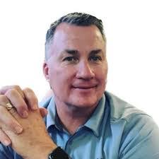 Kim Redfern's Instagram, Twitter & Facebook