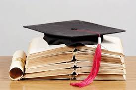 A bachelors degree is what most students pursue when enrolling in a us university or college. Bachelors Degree Center Your Guide To Getting A Bachelors Degree