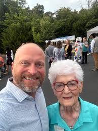 Jonathan Vestal's Instagram, Twitter & Facebook