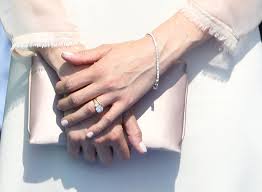 Shop unique cartier tennis bracelets from the world's best jewelry dealers. Meghan Markle S Diamond Tennis Bracelet Popsugar Fashion