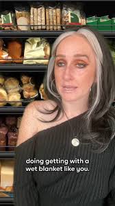 Autumn CERTAINLY married a wet blanket...💔