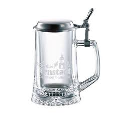 Gestalten sie ihr glas mit einem motiv oder text ihrer wahl: Bierkrug Glas Mit Deckel Und Gravur 0 5l Arnstadt Kristall