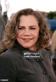 792 Kathleen Long Photos & High Res Pictures