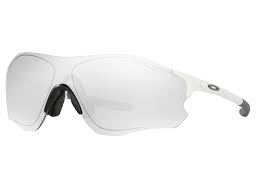 The evzero path sports glasses by oakley not only stand out for their lightness, but thanks to their optimum fit, they are also suitable for various kinds of sports. Oakley Evzero Path Photochromic Asia Fit Matte White Iridium Photochromic Bikebug