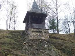 Dinspre hunedoara se merge pe traseul: MÄƒnÄƒstirea Prislop O PoartÄƒ DeschisÄƒ Spre Rai