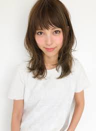 美容室 ヘアスタイル検索サイト ビューティーナビ 小顔ミディアムレイヤー afloat japan 髪型 レイヤー レイヤーカットヘア 髪型