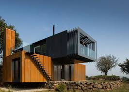 Amber está renovando su casa, tanto en el interior como en el exterior. Disenos De Casas Con Containers Reciclados