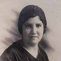 Josefa Gallo's Instagram, Twitter & Facebook