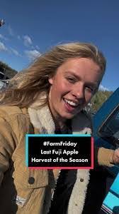 Kaitlyn Farmer's Instagram, Twitter & Facebook