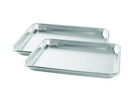 The following will help you understand what is meant by quarter half and full size pans. The 5 Best Quarter Sheet Pans Of 2021