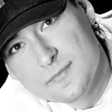 Stream User 162486821