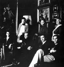 Gruppo Di Famiglia In Un Interno Visconti Visconte