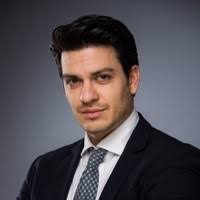 Era impazzito per paola turci. 20 Perfiles De Luca Varriale Linkedin