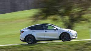 Полный привод, автопилот, long range до 500 км пробега на одном. Vergleichstest Tesla Model Y Mit Grossen Schwachen Auto Motor Und Sport