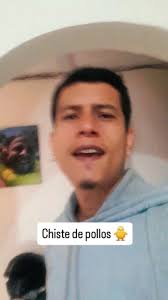 Comenta con un chiste de pollos. 🐤, ., ., ., ., ., ., #humor #pereira  #risas #viral #comedia #bogota #comedia #pereiracity #medellin #amor  #chistedepollos #chistes #colombia