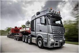 Mercedes Benz Actros Mp4 Gigaspace Slt Trucks Mercedes Truck Mercedes Benz Trucks