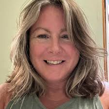 Vegan lifestyle changes: new health issues or resolved old ones?