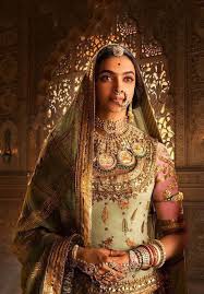 Deepika Padukone In Her Padmavati Avatar Indian Bridal Fashion Deepika Padukone Style Rajputi Dress Дипика падукон, ранвир сингх, шахид капур и др. deepika padukone in her padmavati