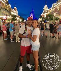 Country Singer Jimmie Allen Is Engaged To Alexis Gale People Com