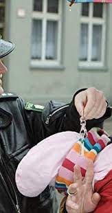 Ich habe angst vor jesus bekommen, er hing da völlig ausgemergelt, voller blut. Kinder Kinder Von Hanf Und Hunden Tv Episode 2007 Imdb